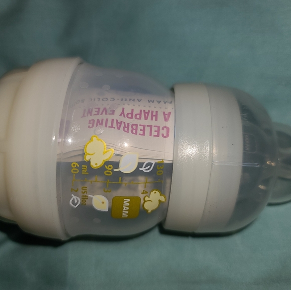 Anti Collic MAM 4oz baby bottle New - Picture 1 of 5